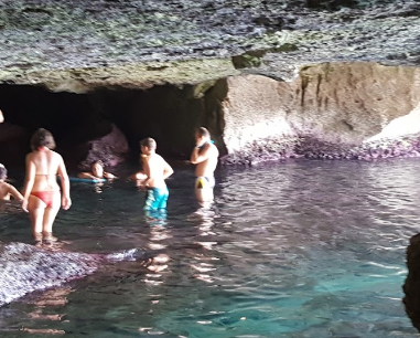 Marina di Andrano: Grotta Verde Salento, Puglia, Italia