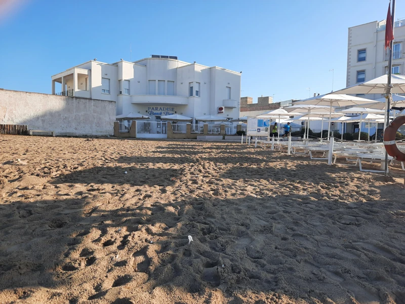 Salentissimo.it: Grand Hotel Paradise - Porto Cesareo, Salento Strände