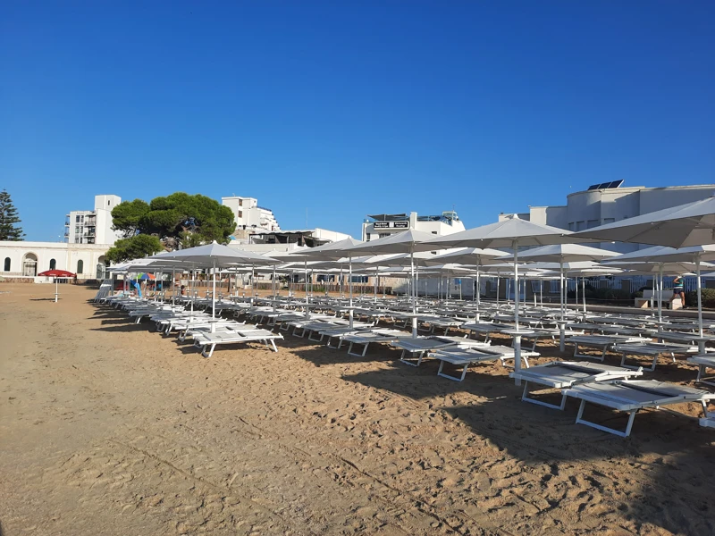 Salentissimo.it: Grand Hotel Paradise - Porto Cesareo, Salento Strände