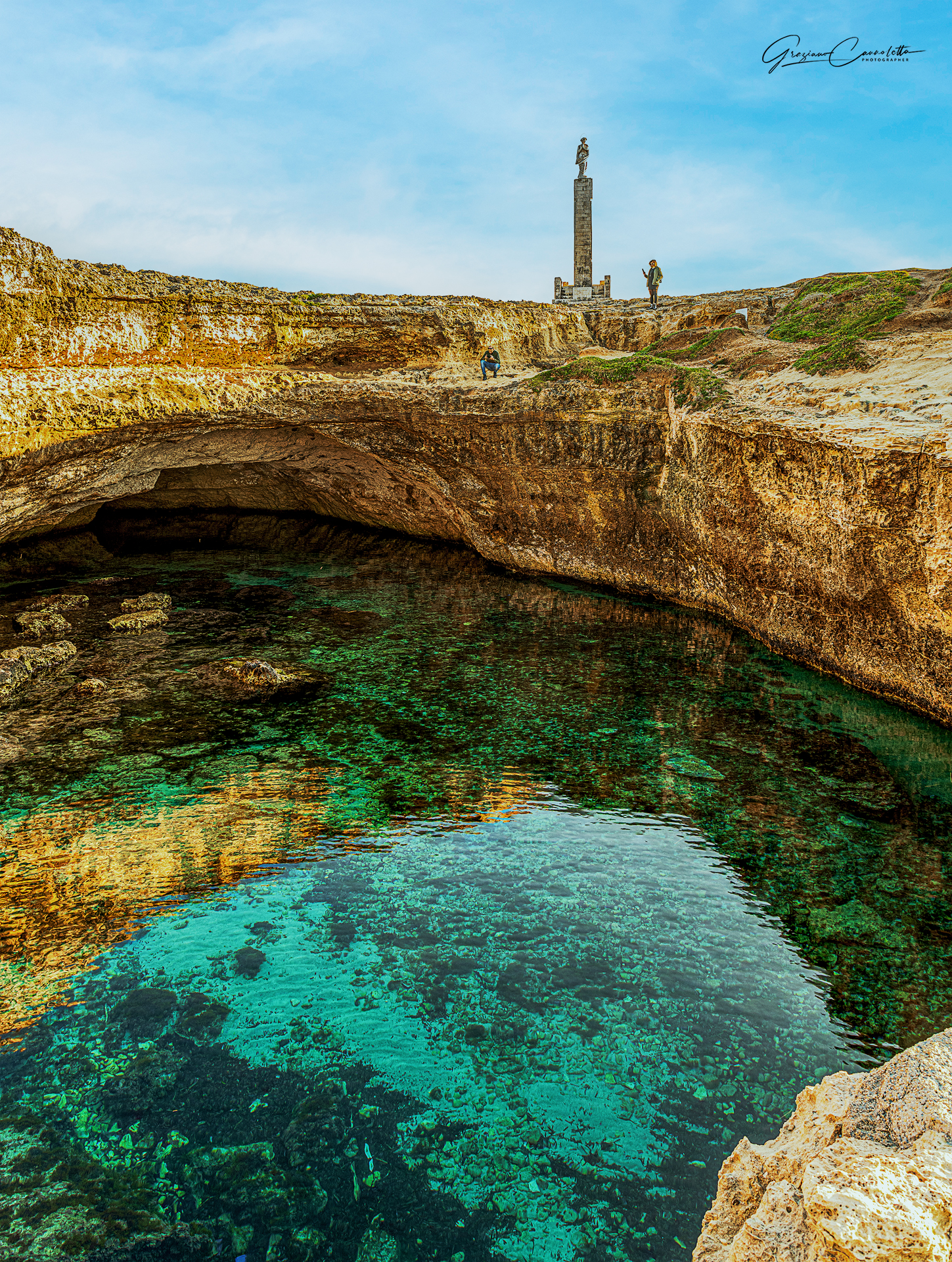 Salentissimo.it: Grotta della Poesia - Roca Vecchia - Melendugno, Salenton rannat