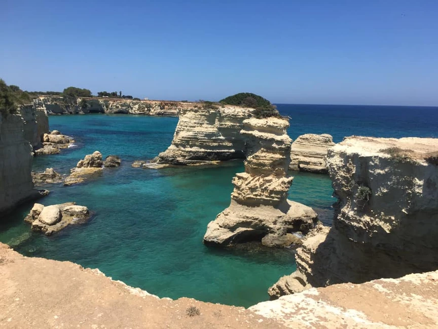 Salentissimo.it: I Faraglioni di Sant Andrea - Sant Andrea - Melendugno, spiagge del Salento