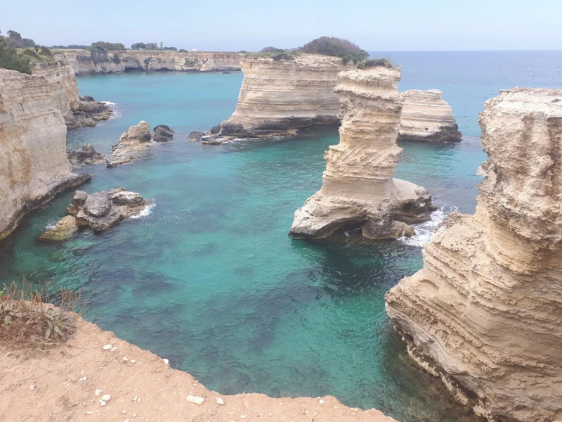 Salentissimo.it: I Faraglioni di Sant Andrea - Sant Andrea - Melendugno, Praias de Salento