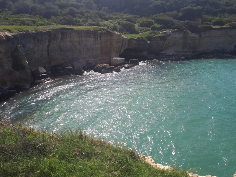 Salentissimo.it: I Faraglioni di Sant Andrea - Sant Andrea - Melendugno, Praias de Salento