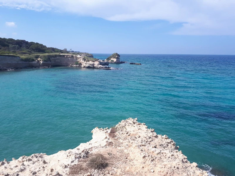 Salentissimo.it: I Faraglioni di Sant Andrea - Sant Andrea - Melendugno, Praias de Salento