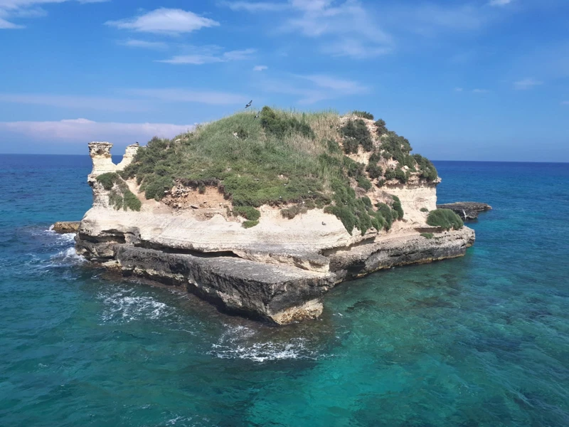 Salentissimo.it: I Faraglioni di Sant Andrea - Sant Andrea - Melendugno, Praias de Salento