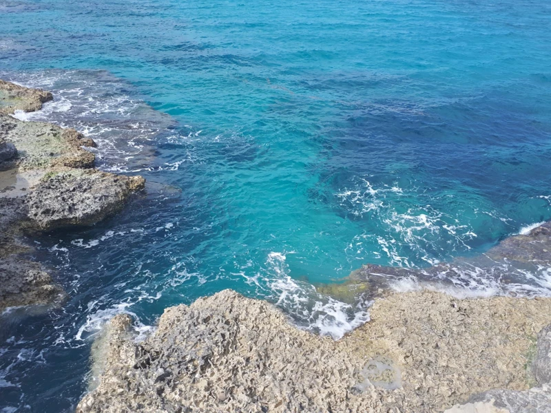 Salentissimo.it: I Faraglioni di Sant Andrea - Sant Andrea - Melendugno, Praias de Salento