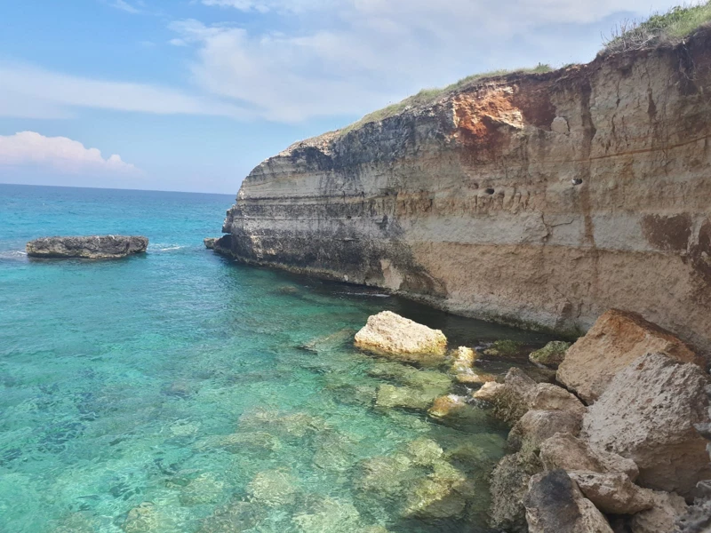 Salentissimo.it: I Faraglioni di Sant Andrea - Sant Andrea - Melendugno, Praias de Salento