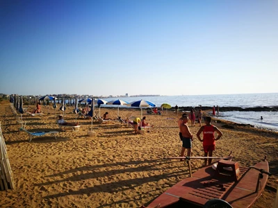 Salentissimo.it: Camping La Masseria - Rivabella - Gallipoli, Playas de Salento