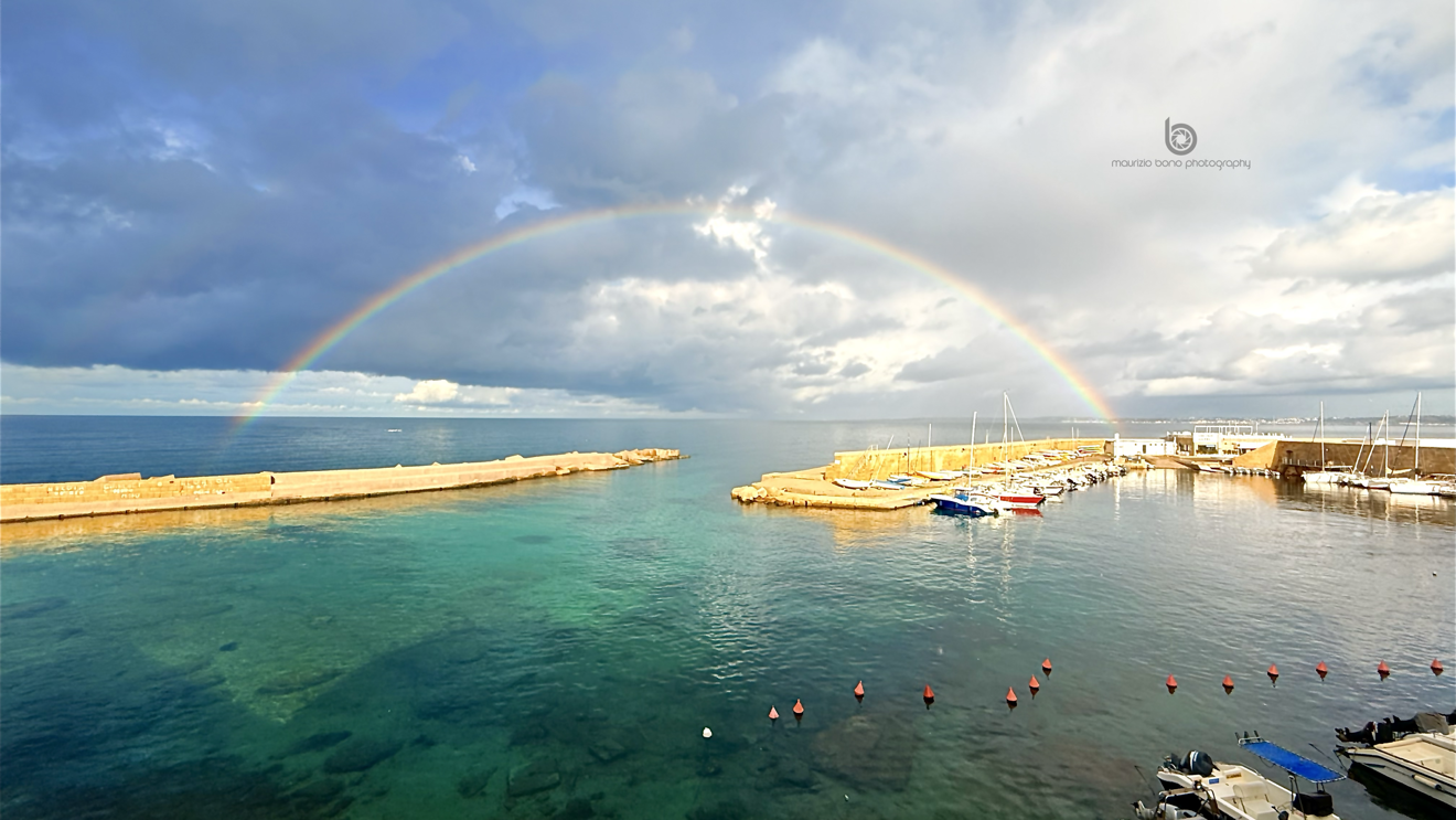 Salentissimo.it: Lungomare Gallipoli - Gallipoli, spiagge del Salento