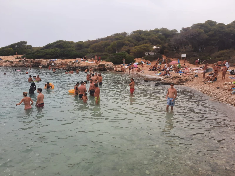 Salentissimo.it: Spiaggia di Porto Selvaggio - Porto Selvaggio - Nardò, Stranden van Salento