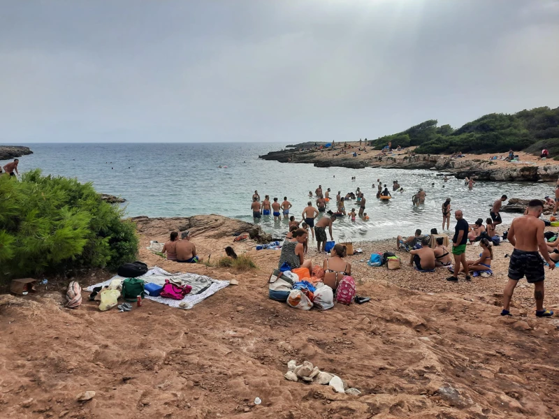 Salentissimo.it: Spiaggia di Porto Selvaggio - Porto Selvaggio - Nardò, Stranden van Salento