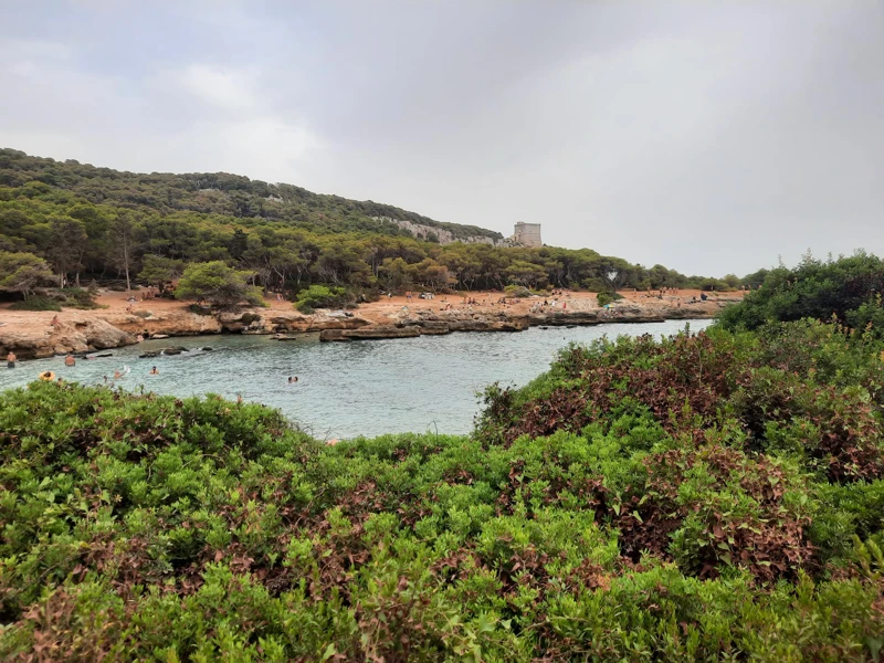 Salentissimo.it: Spiaggia di Porto Selvaggio - Porto Selvaggio - Nardò, Stranden van Salento