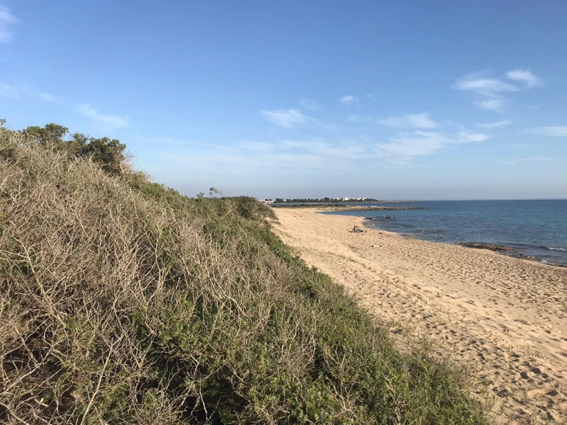 Salentissimo.it: Spiaggia di Punta Cacata - Torre Colimena - Manduria, Παραλίες Salento