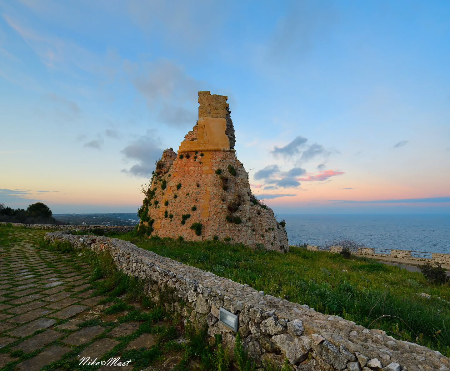 Foto di Torre Nasparo