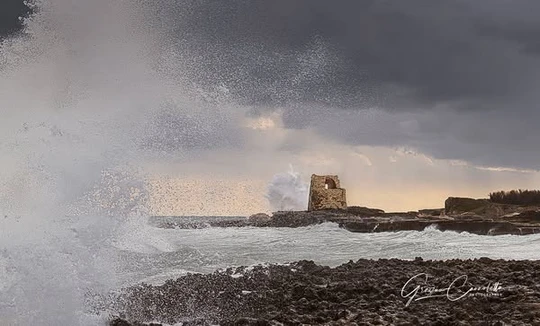 Salentissimo.it: Torre di Roca Vecchia - Roca Vecchia - Melendugno, Παραλίες Salento