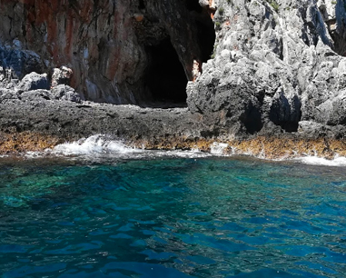 Salentissimo.it: Grotta Azzurra -  Castro, spiagge del Salento