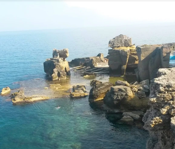 Salentissimo.it: Grotta Bagno Marino - Santa Cesarea Terme, Salenton rannat