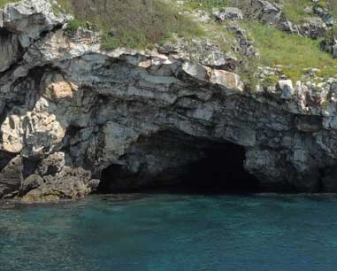 Salentissimo.it: Grotta del Carmine - Tricase, Pláže Salento