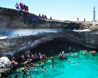 Salentissimo.it: Grotta della Poesia - Roca Vecchia - Melendugno, Salento-strande