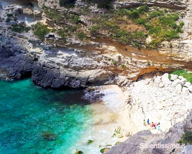 Salentissimo.it: Grotta delle Ancore - Porto Miggiano - Santa Cesarea Terme, Praias do Salento