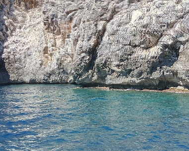 Salentissimo.it: Grotta Galategghiu -  Santa Maria di Leuca - Castrignano del Capo, spiagge del Salento