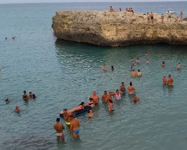 Salentissimo.it: Nfoca Ciucci - Roca Vecchia - Melendugno, Pláže Salento