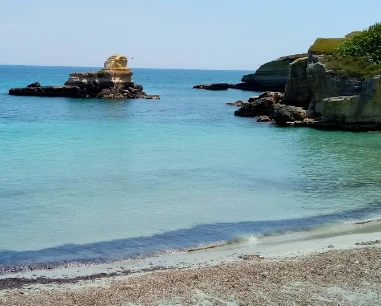 Salentissimo.it: Scoglio il Tafaluro - Sant Andrea - Melendugno, Пляжи Саленто