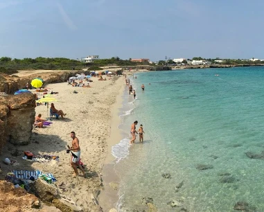 Salentissimo.it: Spiaggia di Specchia Ruggeri - Torre Specchia Ruggeri - Melendugno, spiagge del Salento