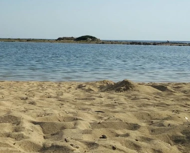 Salentissimo.it: Spiaggia dell Isola della Fanciulla - Torre Pali - Salve, Praias do Salento