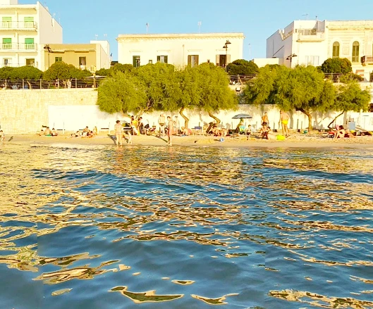 Salentissimo.it: Spiaggia Santa Maria al Bagno - Santa Maria al Bagno - Nardò, Пляжі Саленто