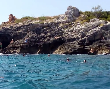 Salentissimo.it: Spiaggia Torre di Novaglie - Marina di Novaglie - Alessano, 萨兰托海滩